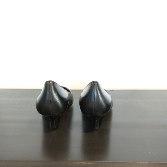 Black Heels - Calvin Klein Diema, Sizes 6.5 - NWOB - Picture 4 of 10